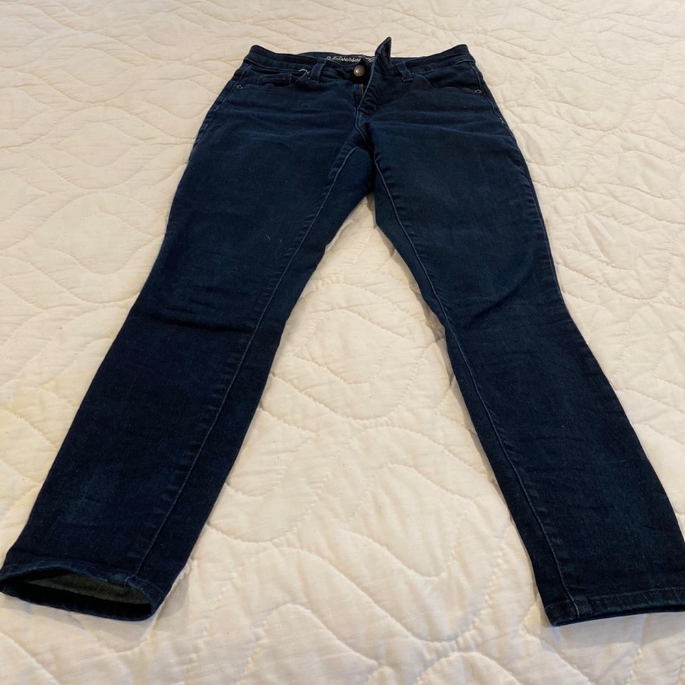 Universal threads women’s jeans